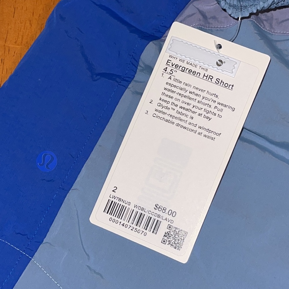 Lululemon Evergreen HR Short 4.5” - Picture 3 of 3